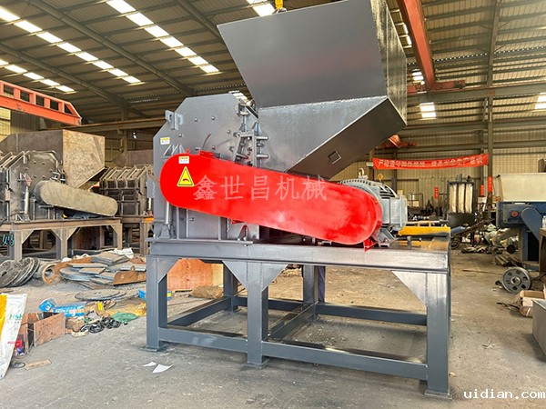 1300型易拉罐破碎机